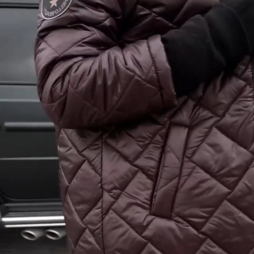 Bogna | Elegantna quilted jakna s kapuljačom